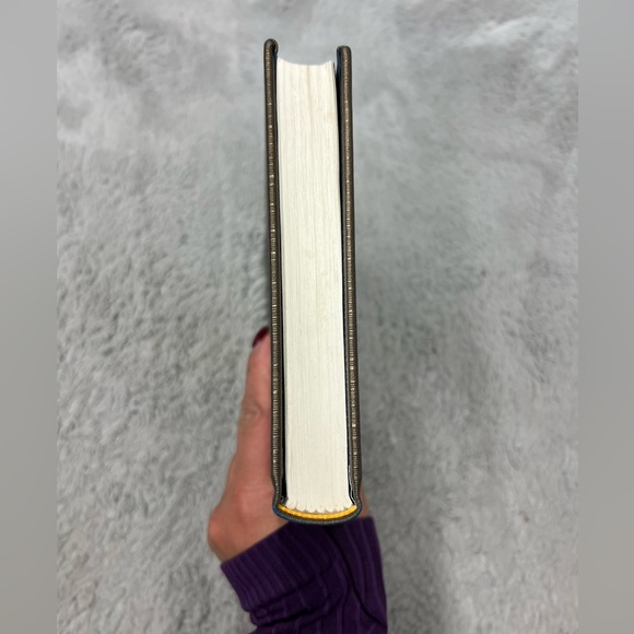 A Hologram for the King by Dave Eggers - Picture 5 of 6